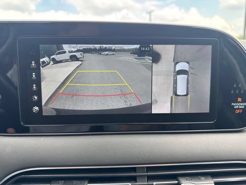 Used 2022 Hyundai Palisade Limited AWD/4WD image 18