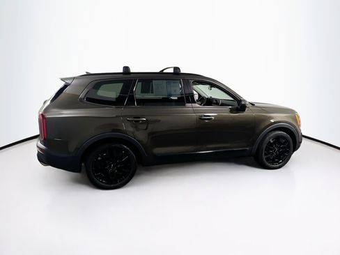 Used 2022 Kia Telluride EX w/ EX Premium Package AWD/4WD image 4