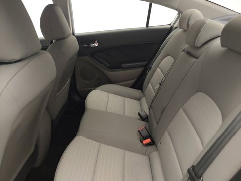 Used 2016 Kia Forte EX FWD image 18