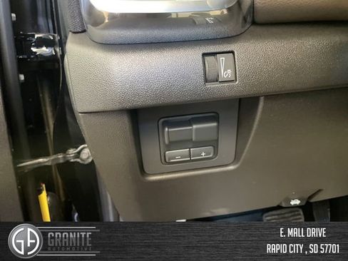 New 2026 GMC Canyon Denali AWD/4WD image 31