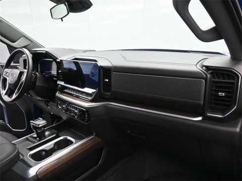 Used 2022 Chevrolet Silverado 1500 RST image 27