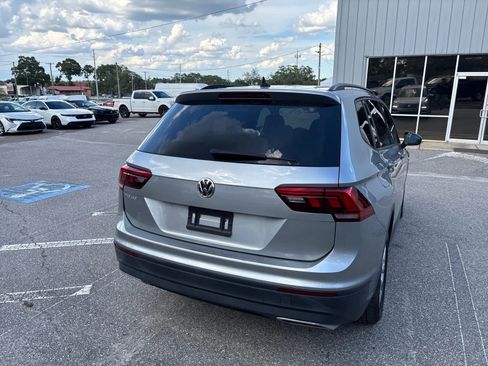 Used 2020 Volkswagen Tiguan S FWD image 9