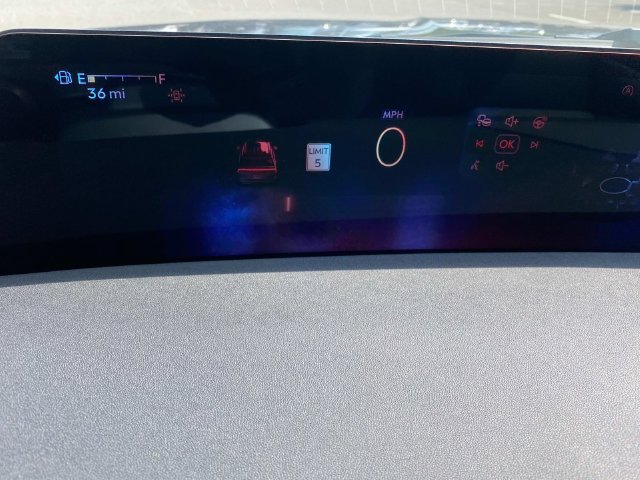 New 2027 Lincoln Navigator Reserve AWD/4WD image 15