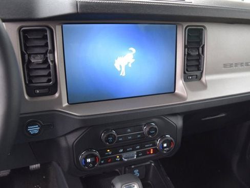 New 2025 Ford Bronco Outer Banks image 8