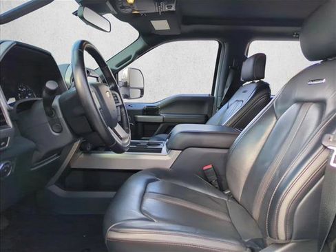 Used 2022 Ford F350 Platinum image 16