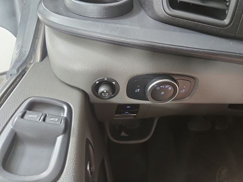 Used 2024 Ford Transit 250 148 Medium Roof Extended AWD w/ Load Area Protection Package image 28