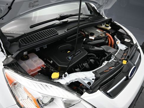 Used 2017 Ford C-MAX SE image 46