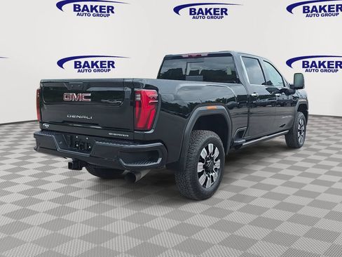 Used 2025 GMC Sierra 3500 Denali w/ Denali Reserve Package AWD/4WD image 5