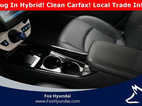Used 2017 Toyota Prius Prime Premium image 16