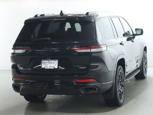 Used 2025 Jeep Grand Cherokee L Summit w/ Advanced Protech Group IV AWD/4WD image 52