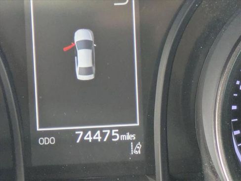 Used 2022 Toyota Camry SE FWD image 10