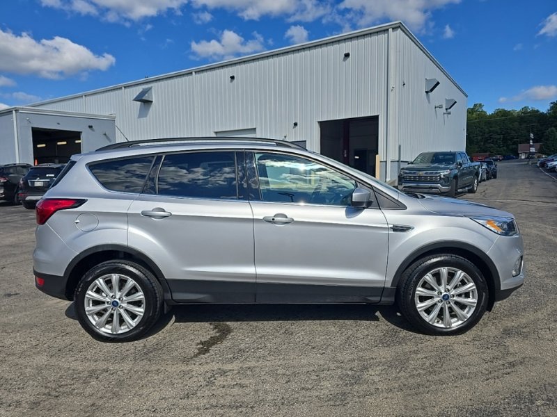 Used 2019 Ford Escape SEL AWD/4WD image 12