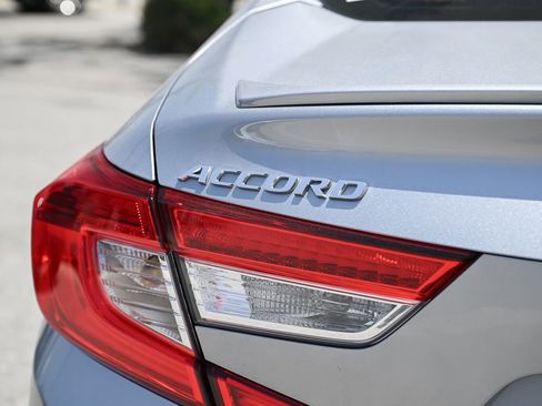 Used 2020 Honda Accord Sport image 12