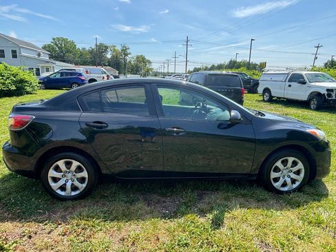 Used 2010 MAZDA MAZDA3 i Sport FWD image 4