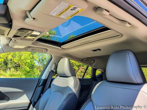 New 2025 Subaru Crosstrek 2.5i Limited w/ Crosstrek Mirror Package image 10