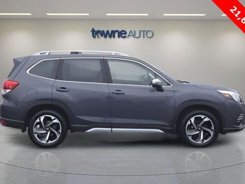 Used 2023 Subaru Forester Touring image 6