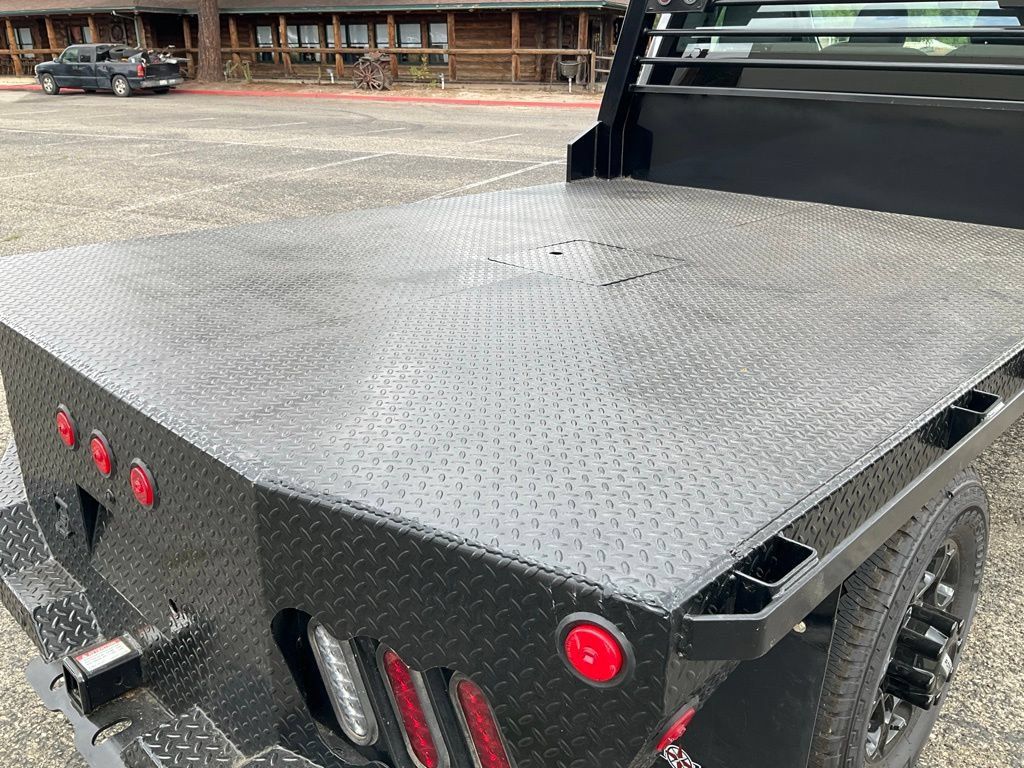 New 2025 Ford F350 XL w/ STX Appearance Package AWD/4WD image 17