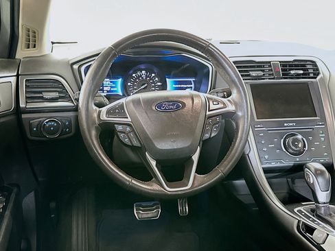 Used 2014 Ford Fusion Energi Titanium w/ Driver Assist Package FWD image 18
