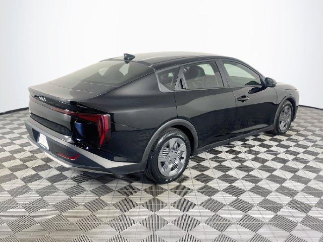 Used 2025 Kia K4 FWD image 8