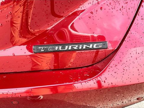 Used 2019 Toyota Avalon Touring w/ Advanced Safety Package image 31