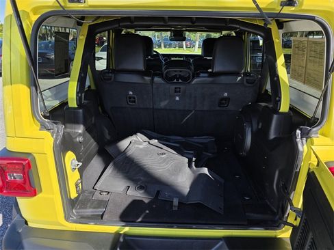 Used 2023 Jeep Wrangler Unlimited Rubicon 392 w/ Trailer Tow Package image 17