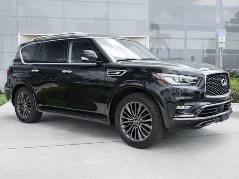 Certified 2023 INFINITI QX80 Premium Select w/ Cargo Package AWD/4WD image 2