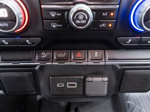 Used 2022 Chevrolet Silverado 1500 RST image 20