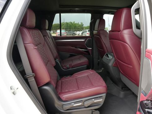 Used 2025 Cadillac Escalade Sport w/ Touring Package AWD/4WD image 19