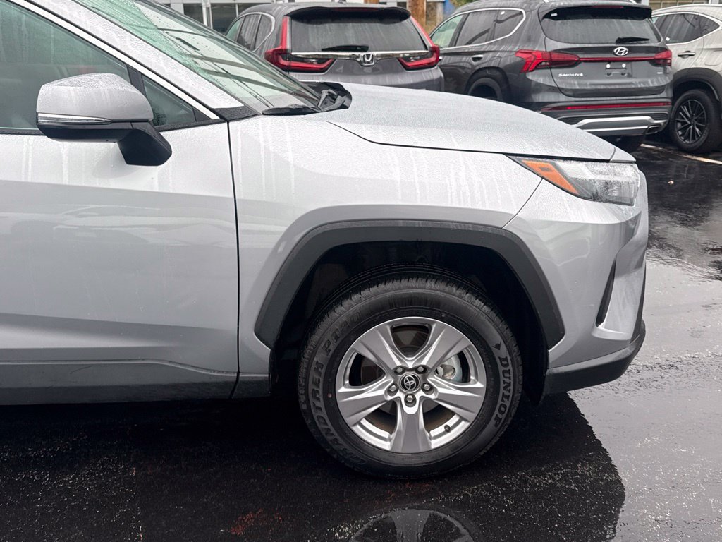 Used 2025 Toyota RAV4 XLE w/ Convenience Package AWD/4WD image 10