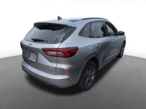 Used 2023 Ford Escape ST-Line w/ Tech Pack #1 AWD/4WD image 5