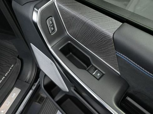 Used 2025 Ford F250 Platinum image 50