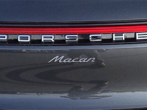 New 2025 Porsche Macan image 12