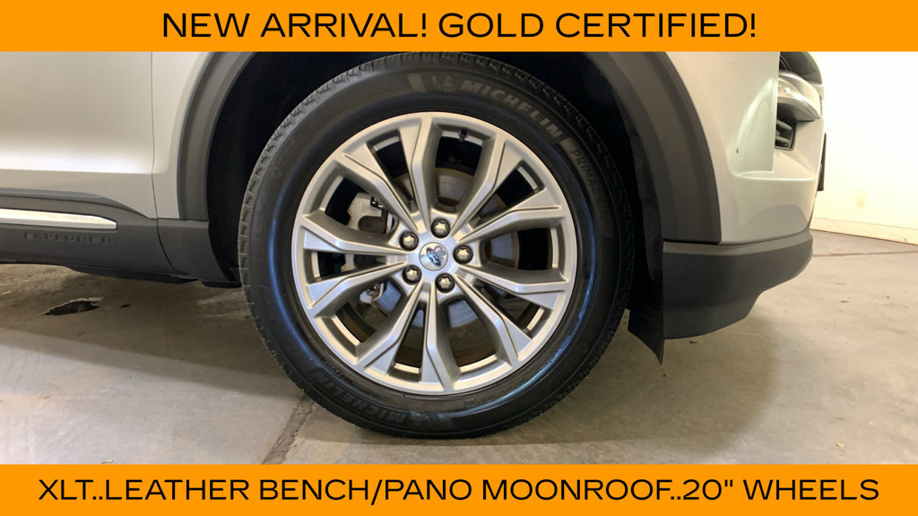 Used 2023 Ford Explorer XLT w/ Equipment Group 202A AWD/4WD image 9