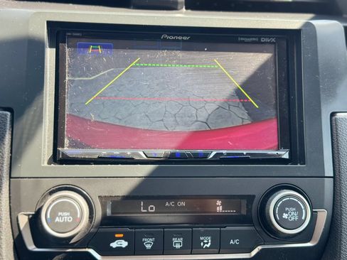 Used 2020 Honda Civic LX image 21