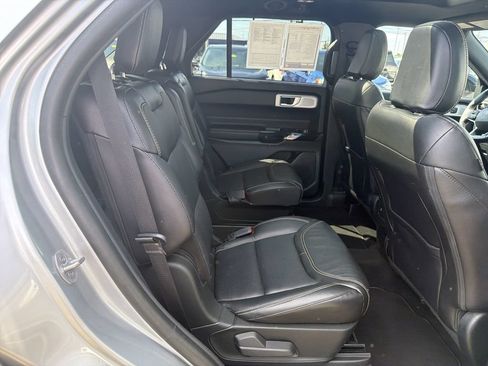Used 2022 Ford Explorer ST w/ Equipment Group 401A AWD/4WD image 27