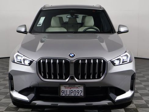 Used 2025 BMW X1 xDrive28i w/ Premium Package image 2