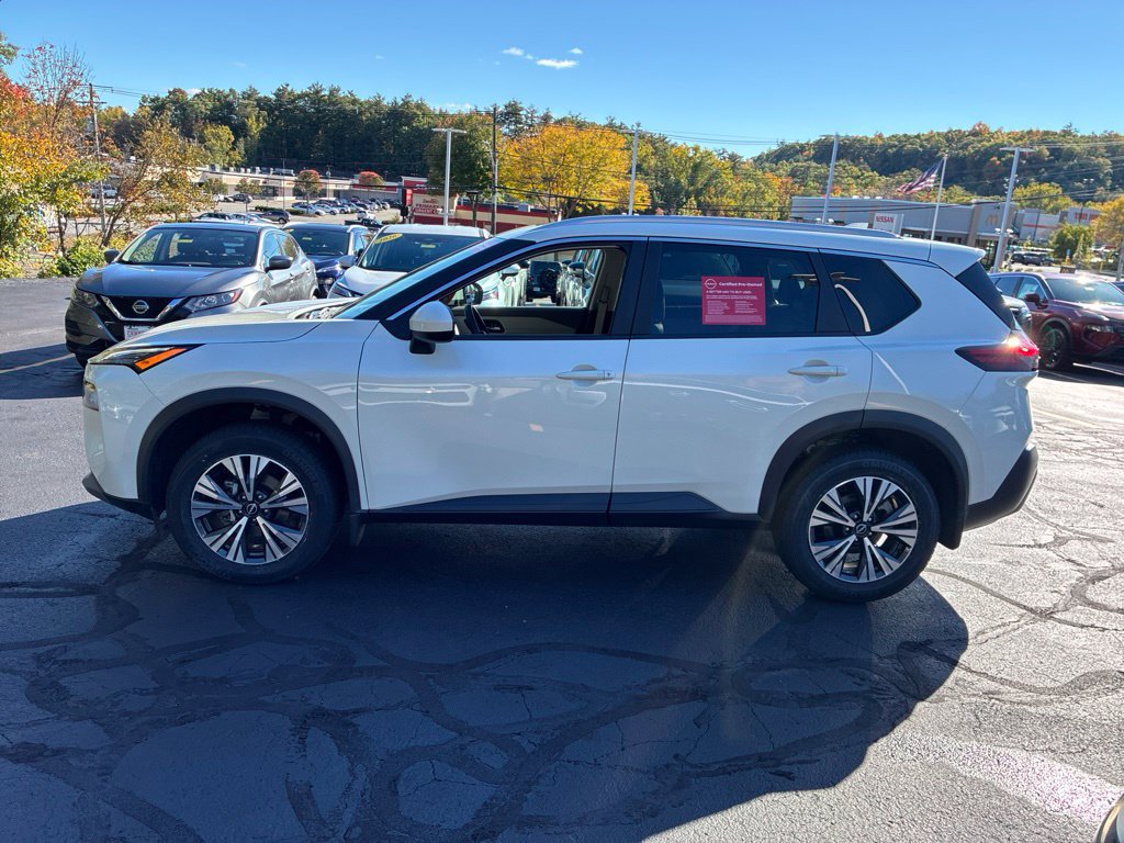 Certified 2023 Nissan Rogue SV w/ SV Premium B Package AWD/4WD image 4