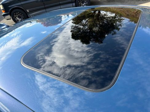 Used 2025 Honda Civic Sport image 29