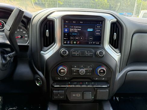 Used 2021 Chevrolet Silverado 1500 RST w/ All Star Edition Plus AWD/4WD image 16
