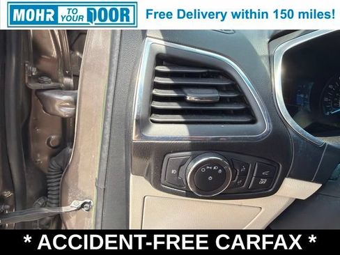 Used 2019 Ford Edge Titanium FWD image 16