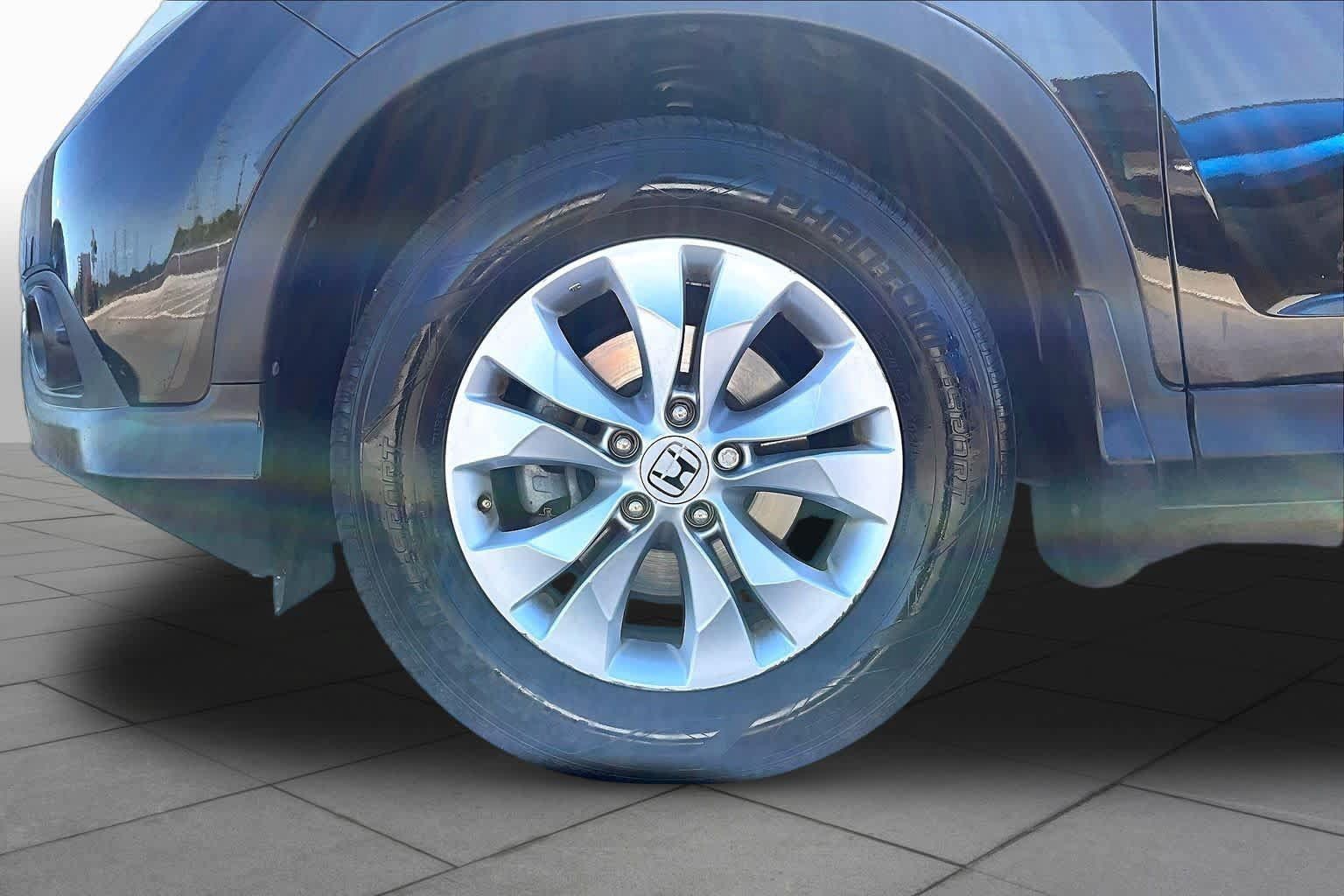 Used 2014 Honda CR-V EX image 10