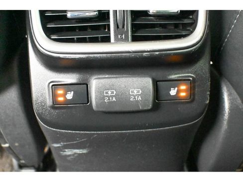 Used 2020 Subaru Outback Limited image 28