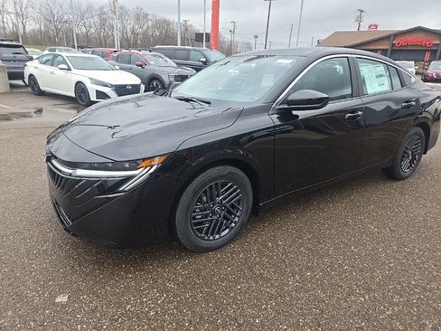 New 2026 Nissan Sentra SV image 3