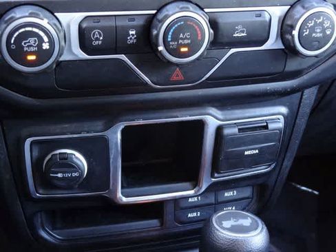 Used 2021 Jeep Wrangler Unlimited Sport AWD/4WD image 21