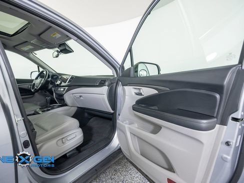 Used 2017 Honda Pilot EX-L image 40