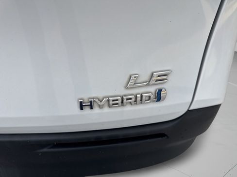 Used 2023 Toyota Sienna LE FWD image 40