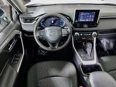 Certified 2025 Toyota RAV4 XLE AWD/4WD image 19