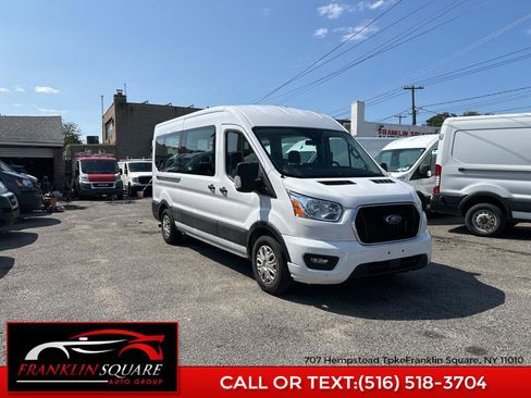 Used 2022 Ford Transit 350 XLT image 3