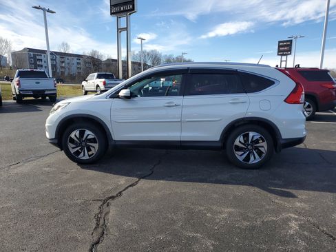 Used 2016 Honda CR-V Touring image 8