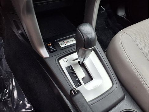 Used 2015 Subaru Forester 2.5i Limited w/ Popular Package #2 image 24